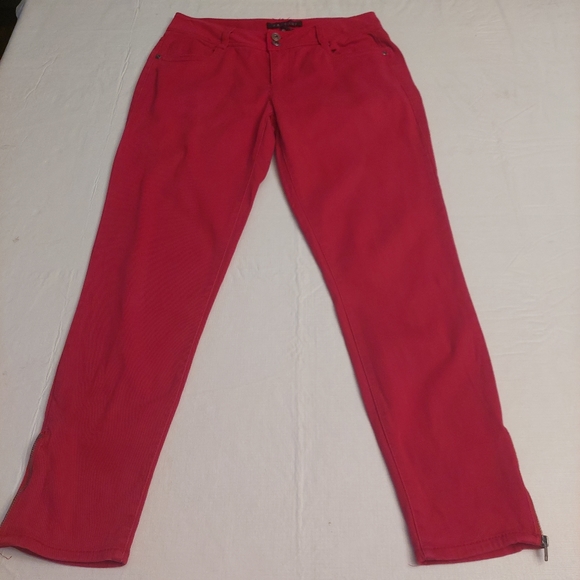 BACCINI Bright Red Denim Cropped Ankle Zip Mid Rise Jeans Bold Size 6 30x26 - Picture 3 of 14